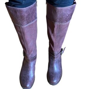 Timberland size 10 wine colored maroon leather knee high boots side zip